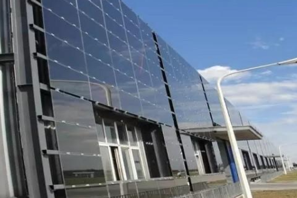 Will Solar Modules Produce Light Pollution?
